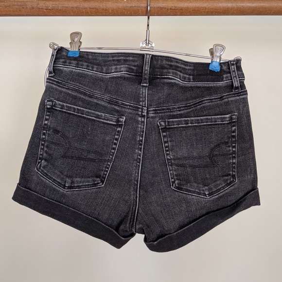 American Eagle Shorts - Picture 4 of 4